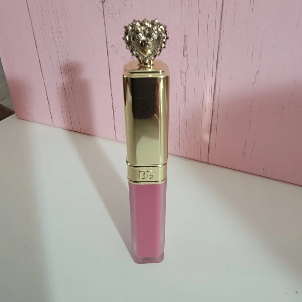 DOLCE GABBANA Everkiss Devotion Liquid Lipstick Mousse